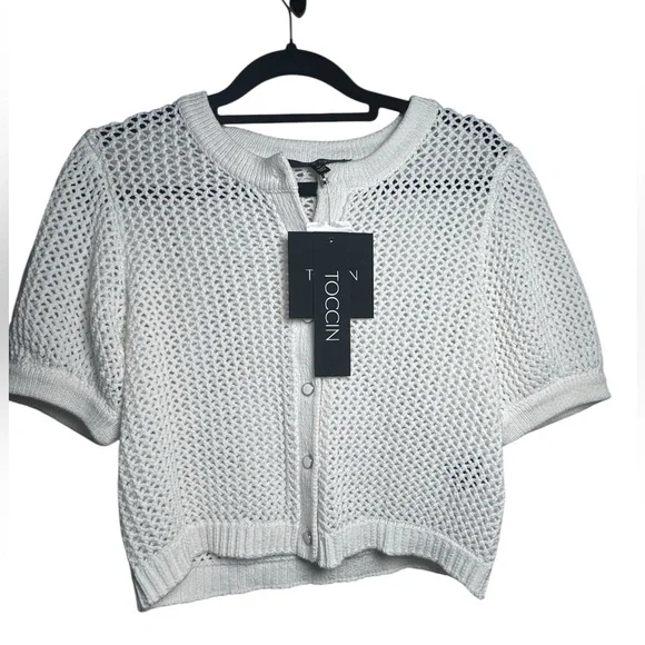 Toccin NWT Button-Down Knit Top - Picture 4 of 7